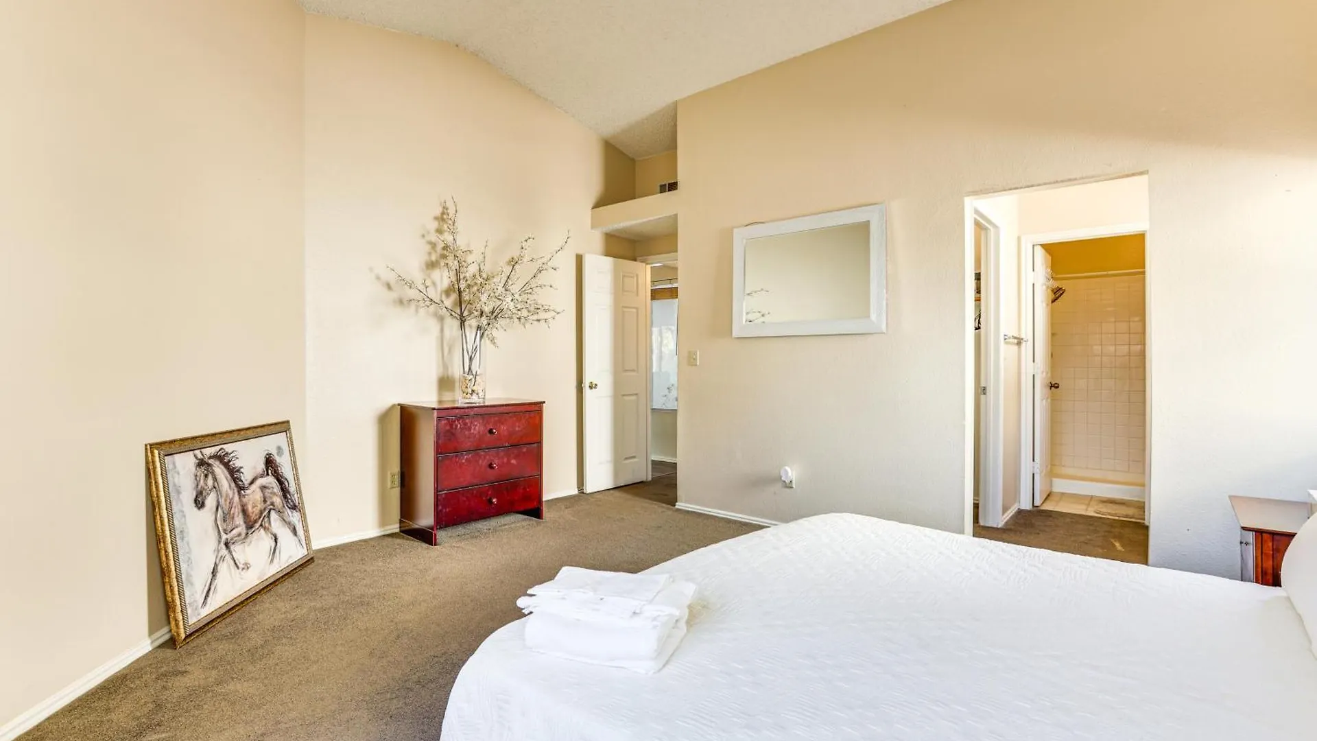 Furnished Patio, Fenced Yard Home In Green Valley Las Vegas