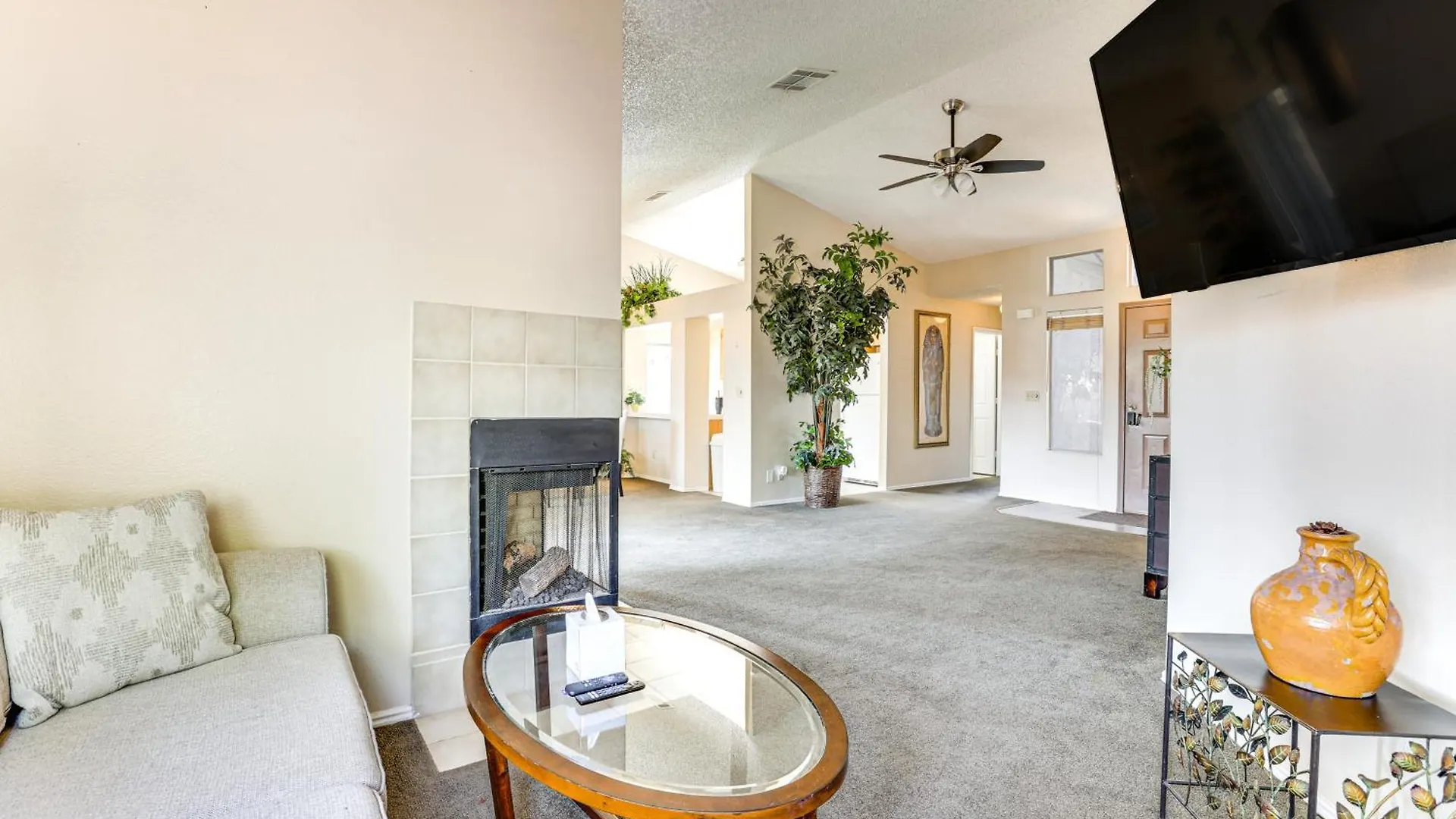 Furnished Patio, Fenced Yard Home In Green Valley Las Vegas