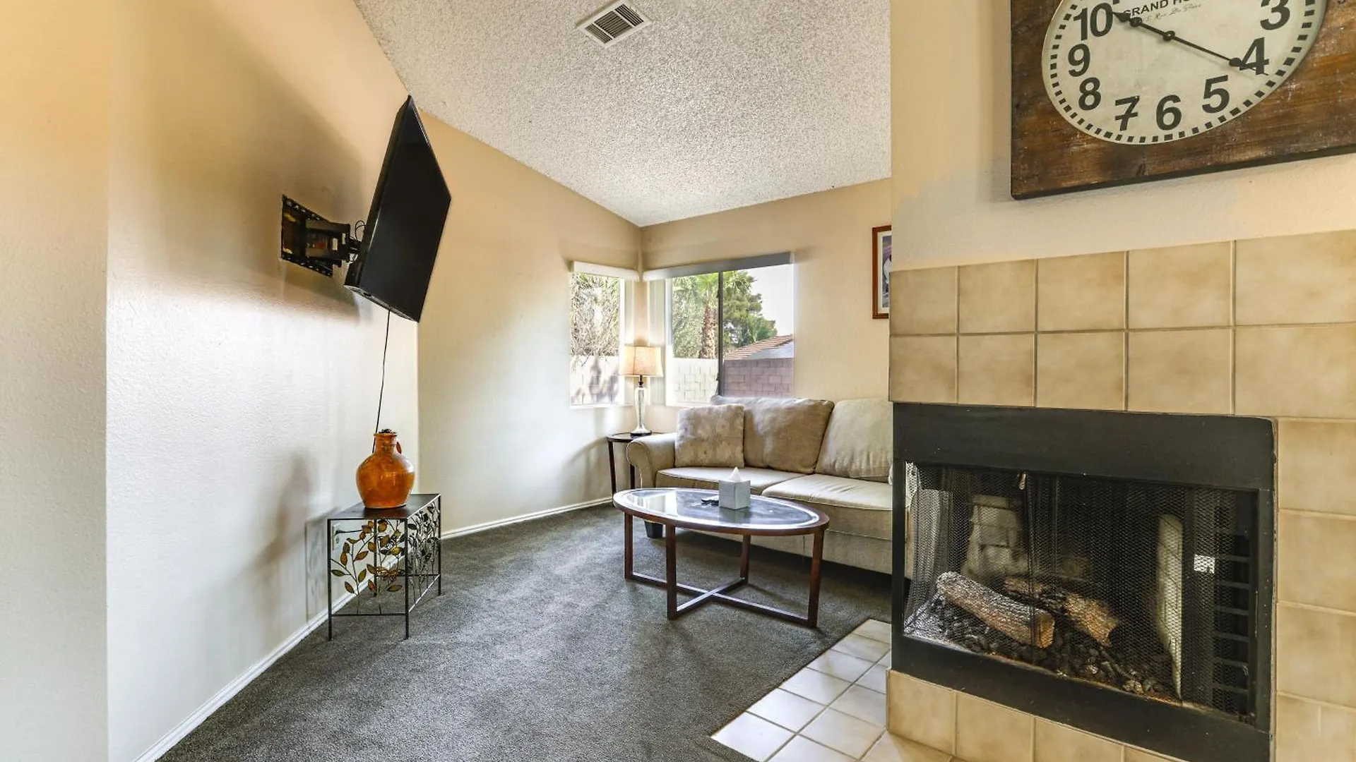 Furnished Patio, Fenced Yard Home In Green Valley Las Vegas United States