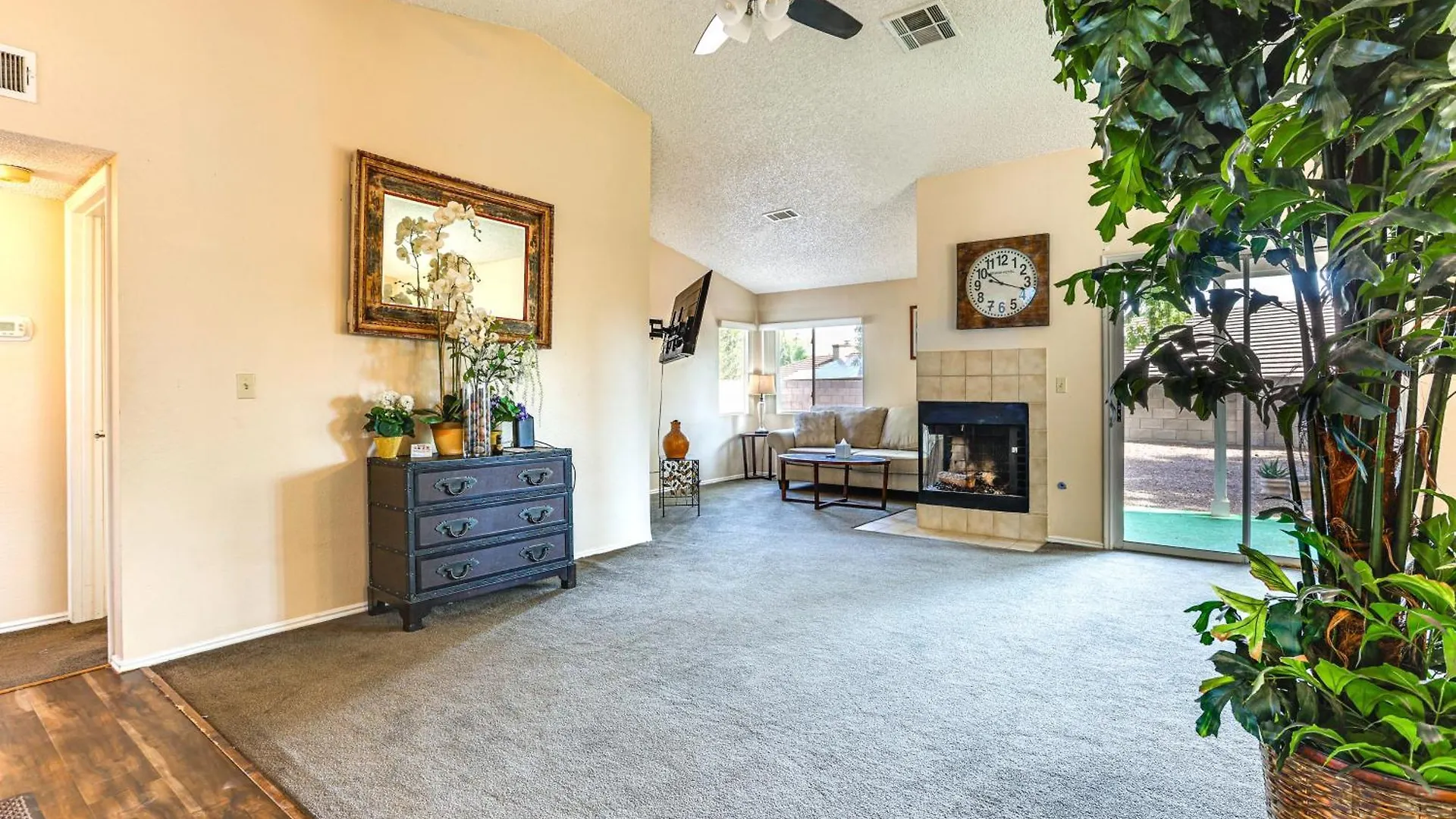 Furnished Patio, Fenced Yard Home In Green Valley Las Vegas 0*,  United States